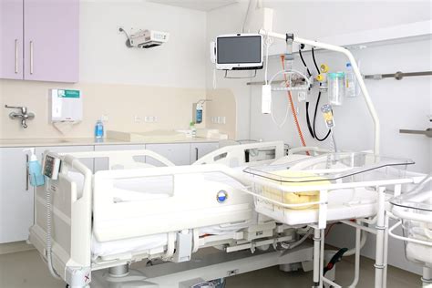 Das krankenhaus wurde nach achtjähriger bauzeit fertiggestellt und im jahr 1865 offiziell eröffnet. SMZ Süd - Kaiser-Franz-Josef-Spital - Geburtsinfo Wien