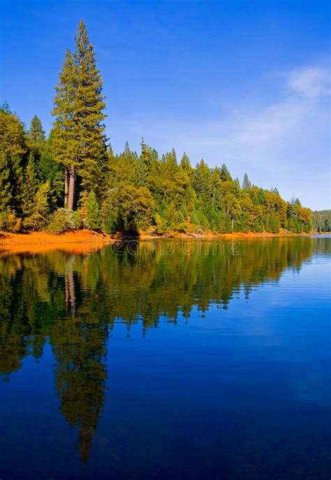 Clear Blue Lake In Northern California Stock Photo Image Of Dramatic