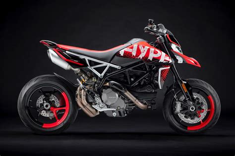 2020 Ducati Hypermotard 950 RVE First Look: Concept to ...