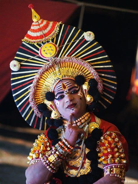 yakshagana face painting - Google Search | Yakshagana ... Yakshagana painting by emerging artist vranda phadke.