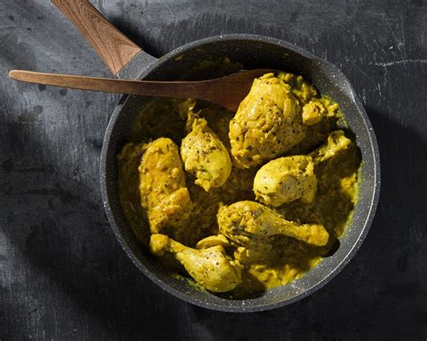 Turmeric Braised Chicken With Onion And Ginger Recipe In