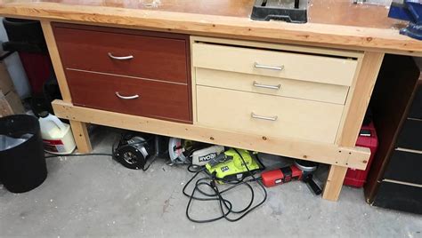 Due to its unique design an undermount drawer slide has advantages the. Under-workbench rolling drawer
