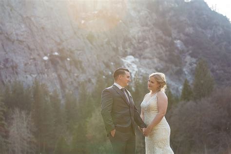 Evergreen Lodge Yosemite Wedding California Wedding Photography