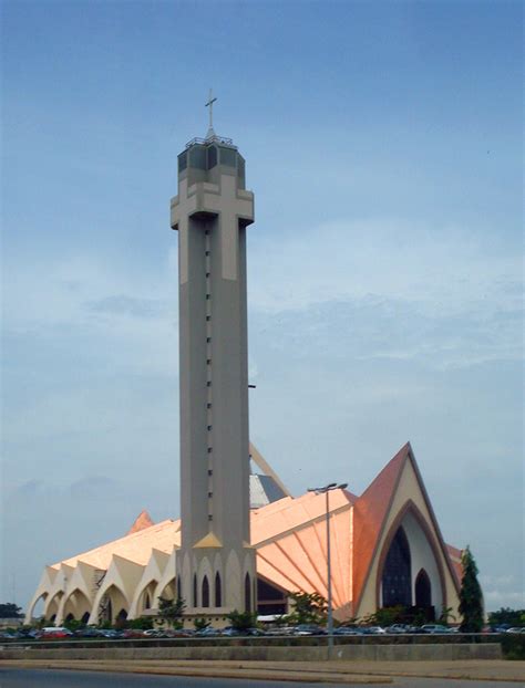 The extremist group boko haram is based in this area. Religion in Nigeria - Wikipedia