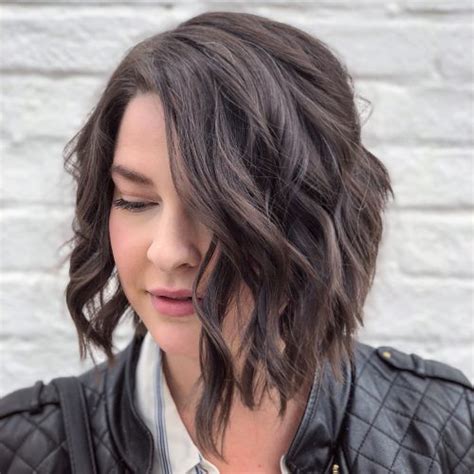 37 Most Flattering Bob Haircuts for Round Faces