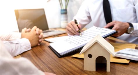 According to the insurance information institute, homeowners insurance may help pay for repairs if, for instance, your drywall is drenched after your water heater ruptures or an upstairs pipe bursts and water saturates the ceiling below. Does Homeowners Insurance Cover Mold Damage? | NETI