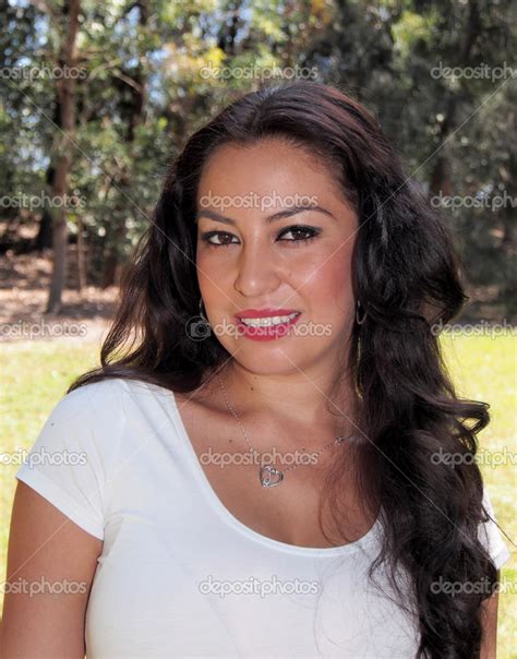 Mexican Woman — Stock Photo © Lesleo123 14664199