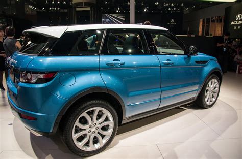 X, 371 pages 23 cm. Range Rover Evoque vs LandWind X7 copycat - which is ...