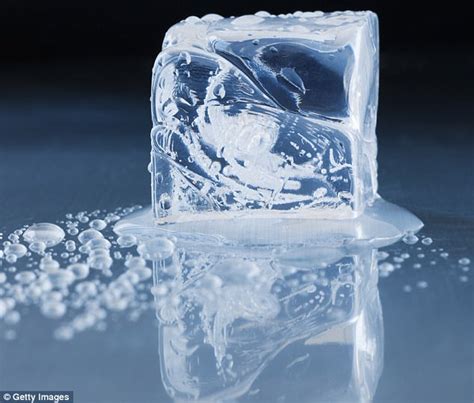 Discovery Suggests Water Can Exist In Two Liquid Forms Daily Mail Online