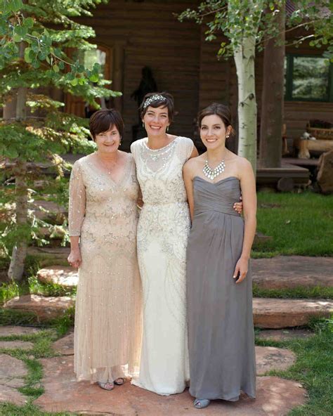 Mother Of The Bride Dresses That Wowed At Weddings Martha Stewart Weddings
