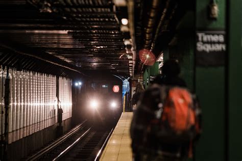 Mta Will Test Subway Platform Doors At 3 Stations Crains New York