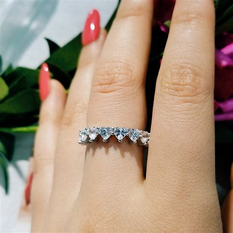 Kylie Jenner Signature Eternity Band Ring In Heart Cut Bijouterie Gonin