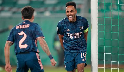 7:56pm, monday 6th january 2020. Dundalk Vs Arsenal - Rangers sign former Leeds striker ...