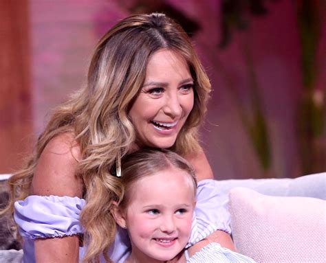 Geraldine bazán habla de su experiencia en la isla el reality. Hija de Geraldine Bazán donará su ropa a niñas necesitadas ...