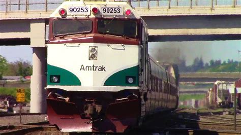 Amtrak Cascades Two Trains At Vancouver Wa Youtube