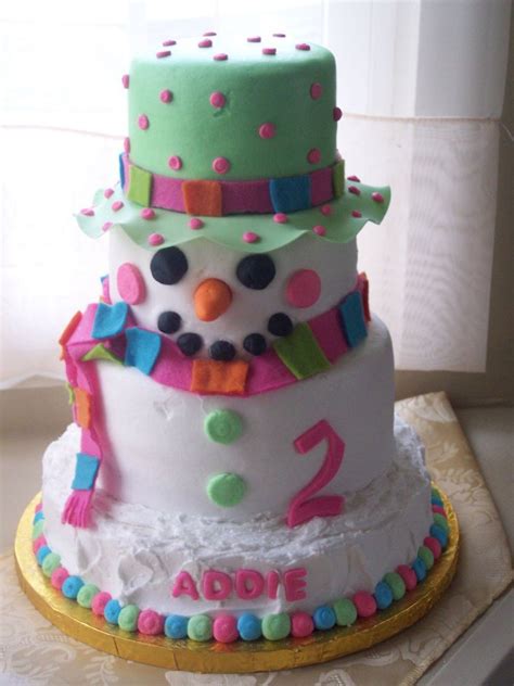 When my now middle child turned 2 (youngest at the time), i kind of had a melt down. Pretty Snowman Cake Ideas for Christmas - Pretty Designs