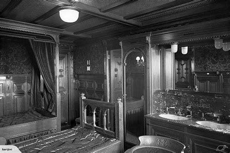 1st class cabin on titanic. Repro photo. RMS TITANIC INTERIOR 1st CLASS CABIN ...