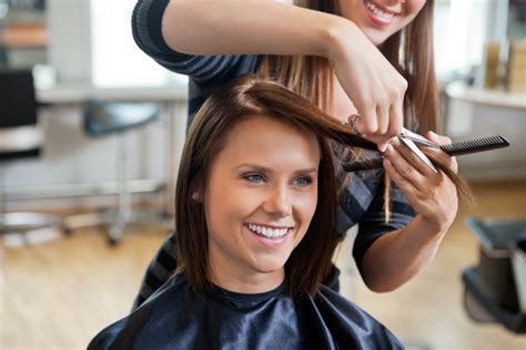 How You Can Be A Great Cosmetologist