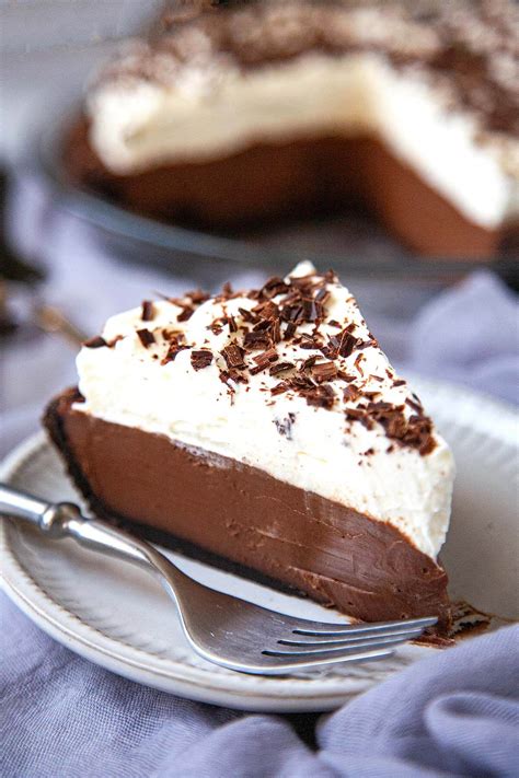 Seriously The Best Chocolate Cream Pie Recipe Video Foodtasia