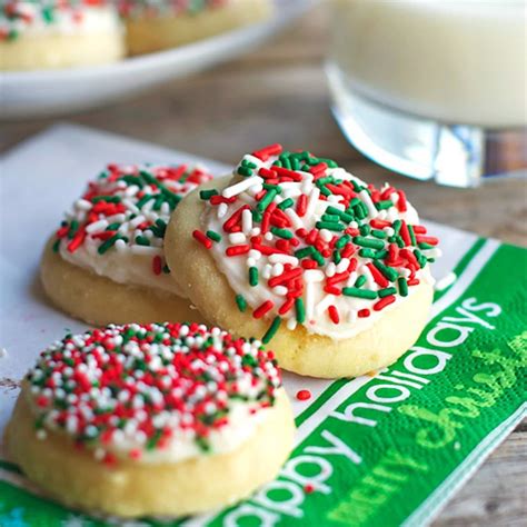 holiday sugar cookies with frosting