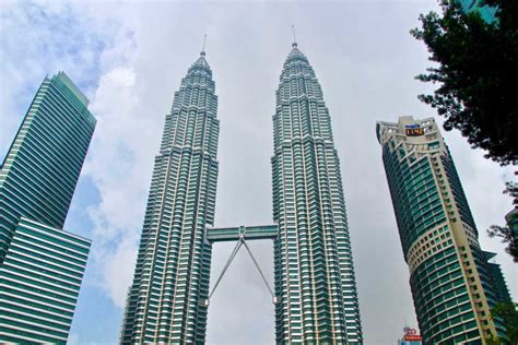 Visiter Les Tours Petronas De Kuala Lumpur En Malaisie Petronas Towers
