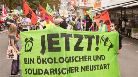 die forderungen bleiben erster klimastreik seit dem lockdown pilatustoday