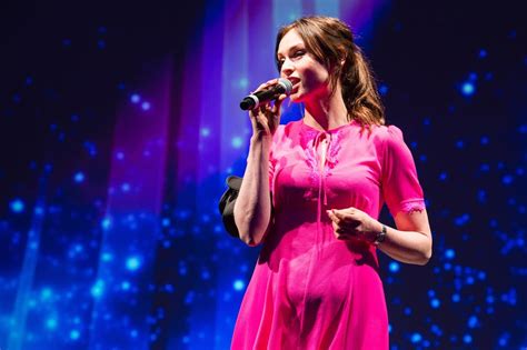 Sophie Ellis Bextor Goes In New Direction With Orchestral Greatest Hits