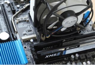 Seandainya hal ini terjadi pada laptop kesayanganmu untuk memperbaikinya, kamu harus masuk dalam safe mode terlebih dahulu saat menyalakan laptop. Mengapa Layar komputer dan Kipas Processor Mati