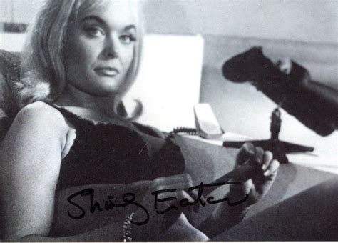 Shirley Eaton As Jill Masterson In 1964 Movie Goldfinger Signed 5x35