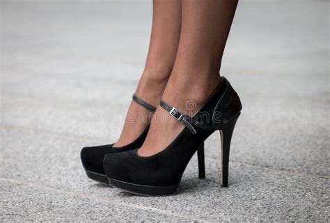Woman Wearing A Pair Of Black Classic High Heels Stock Image Image Of Leather Elegance 77639101