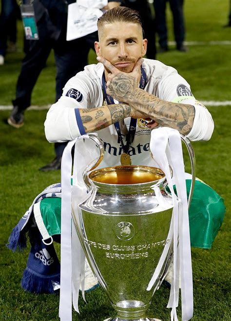 Sergio Ramos Trophy Steve Bardens Uefa Pictures Getty Images Real Madrid S Sergio Ramos