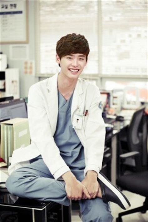 Stranger kim woo bin doctor stranger kdrama hospital doctor doctor stranger doctor dr park musical plays my love from another star. Doctor Stranger (닥터 이방인) - Drama - Picture Gallery ...