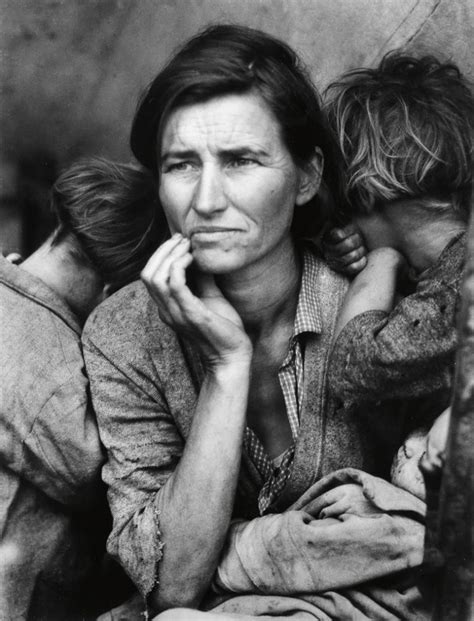 The Social Document Dorothea Lange S Migrant Mother