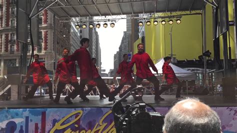 Church Clap In Times Square Nyc Youtube
