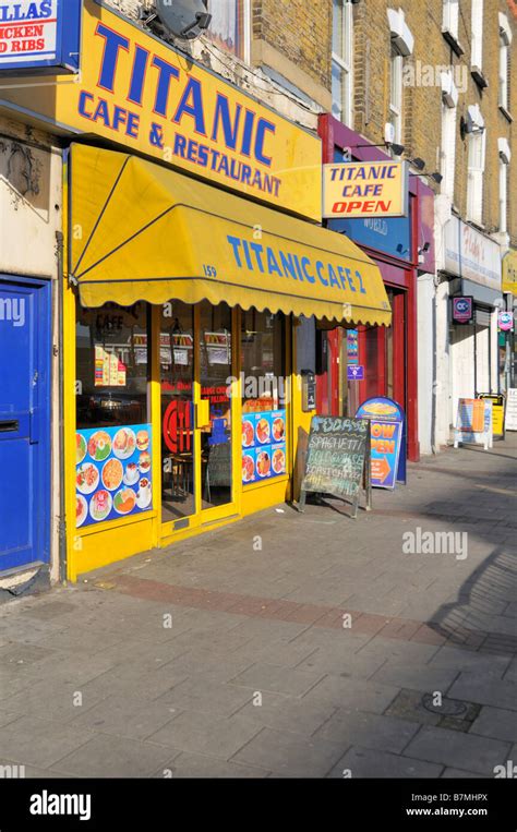 Canning Town High Street Hi Res Stock Photography And Images Alamy