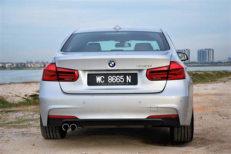 What will be your next ride? Test Drive Review : BMW 330i - Autoworld.com.my
