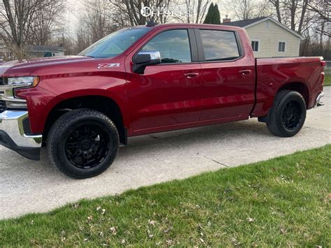 2019 Chevrolet Silverado 1500 With 20x10 24 Level 8 Slingshot And 275