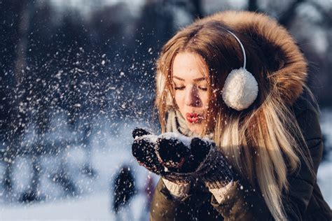 How To Keep Your Skin Healthy And Glowing In Winter Effectdoctors