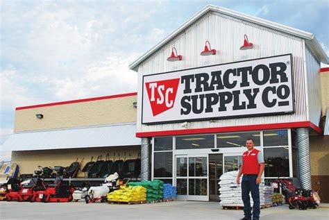 Tractor Supply Company Como Magazine