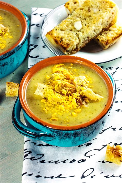 Cheesy Broccoli Cauliflower Soup With Homemade Crutons