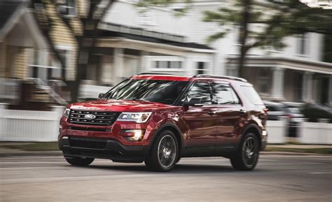 2010 ford explorer sport trac xlt 2010 fordexplorer sport tracxlt60678 milesdt01027a. 2016 Ford Explorer Sport Test | Review | Car and Driver