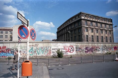 West Berlin Scheidemannstrasse At The Junction With Ebertstrasse In