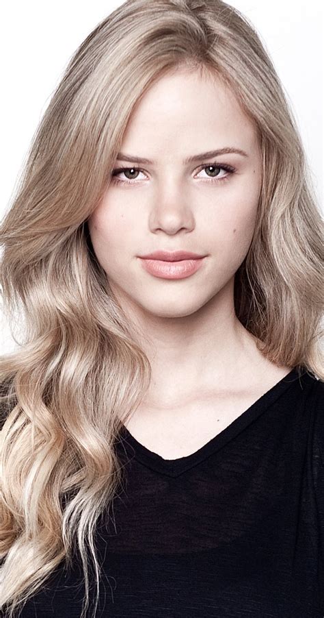She is known for her roles as grace on the nickelodeon television series how to rock, amber on the nbc. Netflix Movies Starring Halston Sage