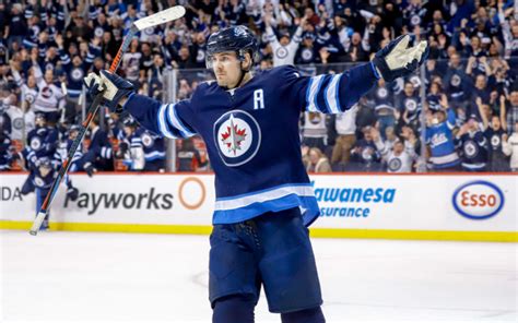 Elsewhere, others credited evans' teammates and members of the jets for protecting the fallen star during the melee that followed the gruesome hit. Mark Scheifele named NHL's Second Star of the Week - Jets ...