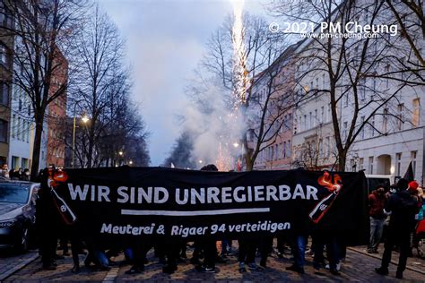 The squatters at rigaer 94 and their supporters oppose a fire safety inspection commissioned by the last week, unknown perpetrators threw stones at firefighters and police officers outside rigaer 94. Kontrapolis » Auswertung zur Demonstration „Wir sind ...
