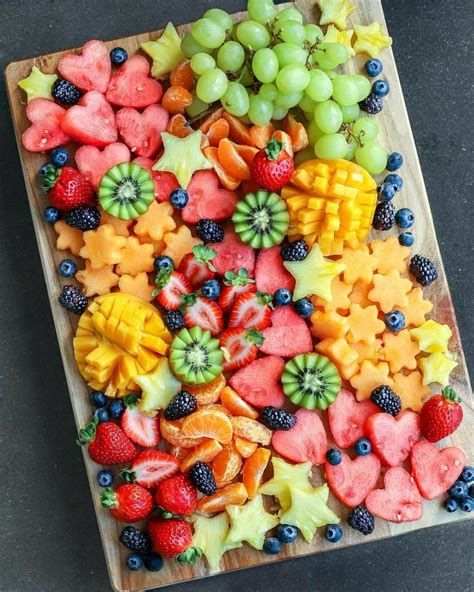 Pin By A Amory On Delicious Festive Fruit Platter Food Platters