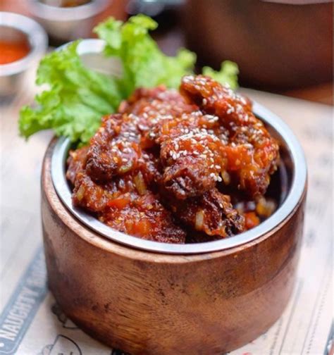 A holy paladin guide for raid and mythic+ content in world of warcraft. 5 Restoran Chicken Wings di Surabaya yang Bikin Kalap, Nagih!
