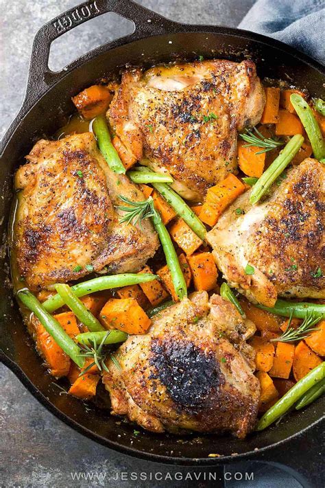 In the video she used fresh tarragon, and it was a little strong for us but dried tarragon is perfect. One Pan Chicken with Maple Mustard Sauce - Jessica Gavin