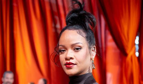 Rihanna Appoints New Ceo For Savage X Fenty Amid Plan To Step Down From