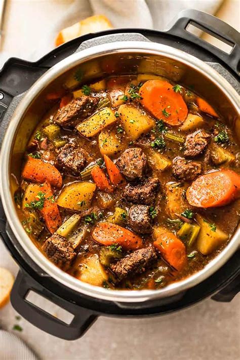 A great slow cooked beef stew recipe for the whole family. Easy Instant Pot Beef Stew Recipe | How to Make Pressure Cooker Stew